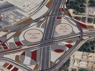 "أهلًا بكم في دبي".. أيقونة جديدة تُزيّن تقاطع شارع المطار