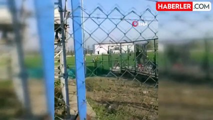 Paraşütle Maç Sahasına İniş Yapan Sporcuya Taraftarlardan Alkış