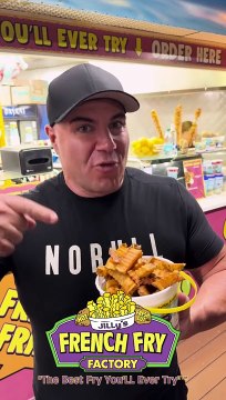 BOOM! Or DOOM! ☠️⁉️ #food #challenge #newjersey #jerseyshore #boardwalk #icecream #pizza #father #son #family #fun #bigjustice #boom @Highland Bros