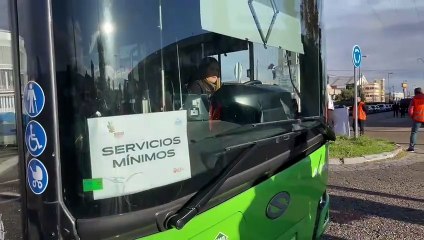Huelga y manifestación en Auvasa para exigir la jubilación anticipada de las personas conductoras