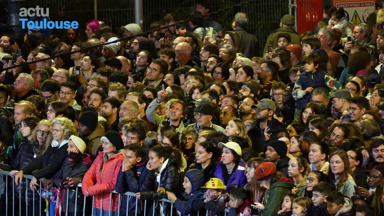 Final du spectacle de la Machine "Le Gardien du Temple - La Porte des Ténèbres" (jour 3) à Toulouse