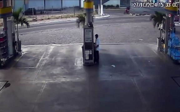 Dupla criminosa assalta frentistas de posto de combustíveis em Arapiraca