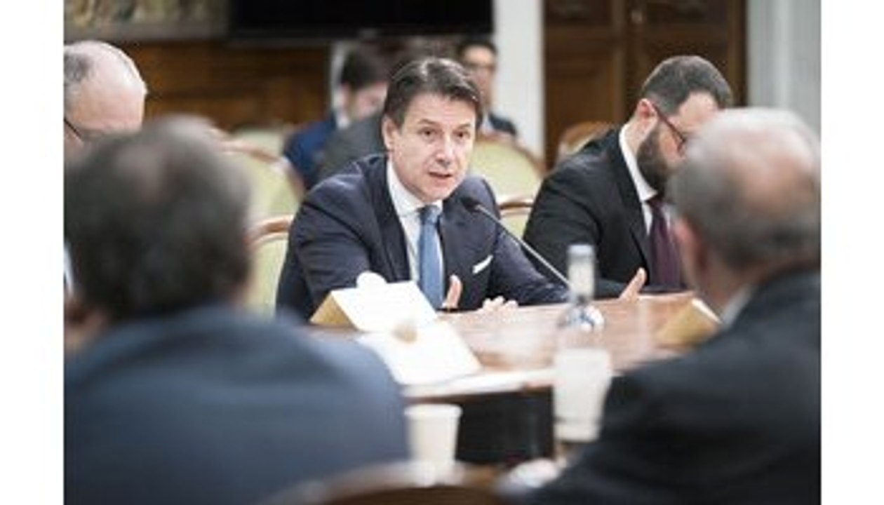 Si può fare causa al Governo per il lockdown? La risposta dell'avvocato Mori