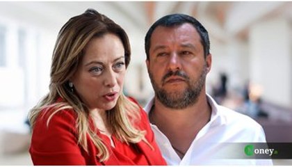 Coronavirus, quanti soldi dai politici italiani? Chi sta donando di più