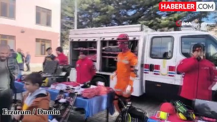 Jandarmadan öğrencilere teorik ve pratik bilgilendirme