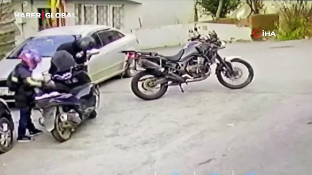 Kadıköy ve Ataşehir'de 26 motosiklet çaldılar