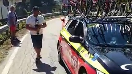 Matteotti, arrosticini e birra offerti ai ciclisti