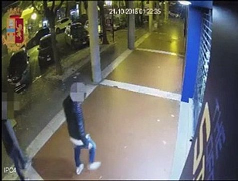 I fidanzatini picchiati e rapinati