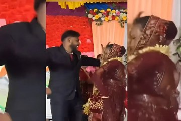दूल्हे ने स्टेज पर साली के साथ लगाए ठुमके तो दुल्हन ने दिखाया ऐसा रूप