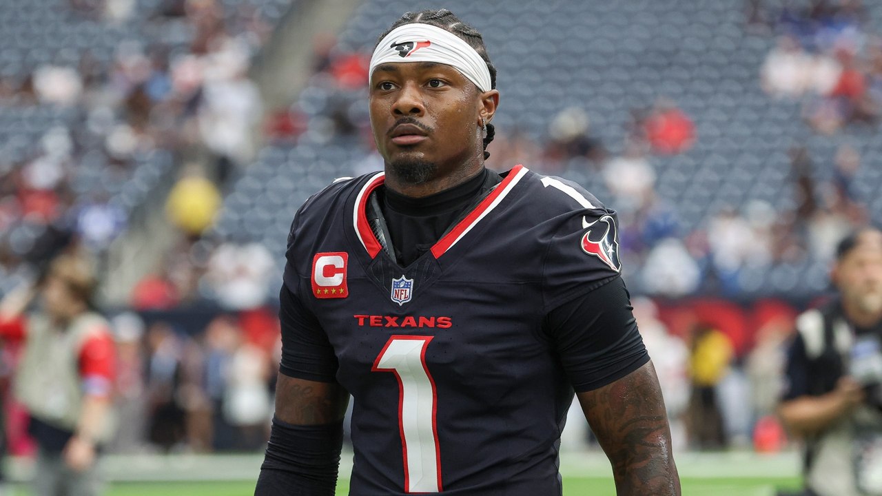 Texans Down Colts, Stefon Diggs Suffers Knee Injury