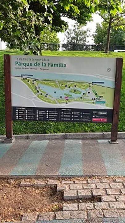 Parque de la Familia, Santiago, Chile: P2 