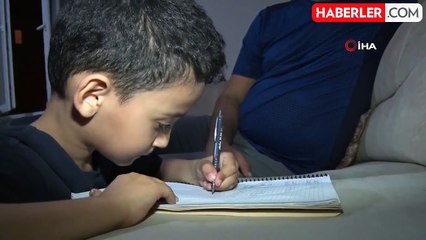 6 Yaşındaki Küçük Dahi, 4 Basamaklı Sayıları Hızla Topluyor