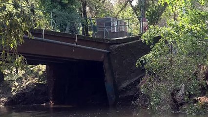 Quase 600 pessoas presas pelas enchentes em complexo de férias na França