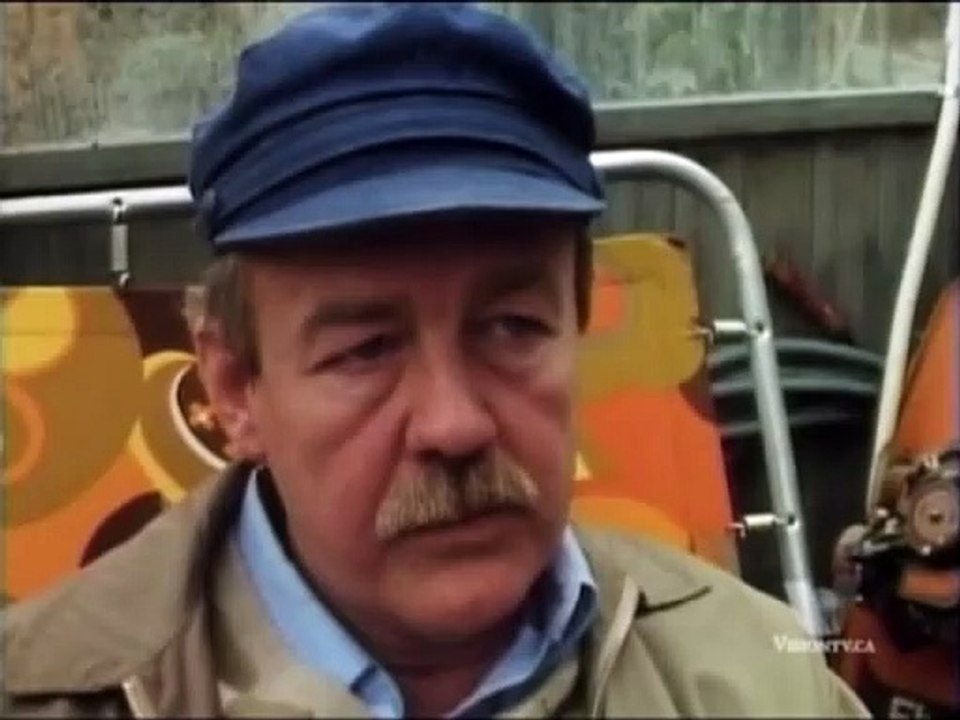 No Place Like Home S3/E5 'The Crabtree Code'  William Gaunt • Martin Clunes