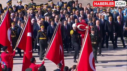 Cumhuriyet Bayramı Anıtkabir'de Kutlandı