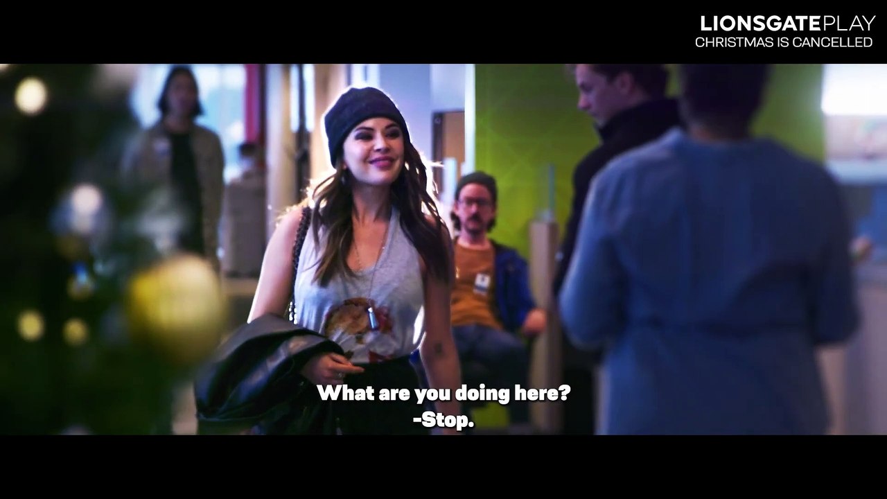 The Fight Before Christmas Trailer OV