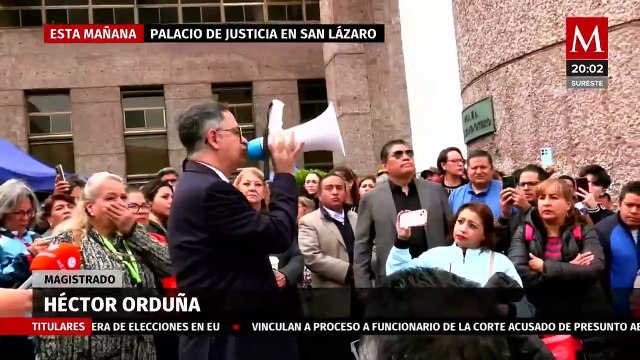 Habitantes graban balaceras en Mazatlán. Selene Flores, 28 de octubre 2024