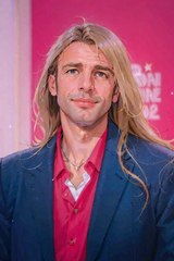 Hélène Rollès dévoile avoir dit non à Jean-Paul Belmondo : découvrez la raison étonnante