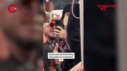 Hollywood yıldızı Jared Leto İstanbul'da belediye otobüsünde görüntülendi