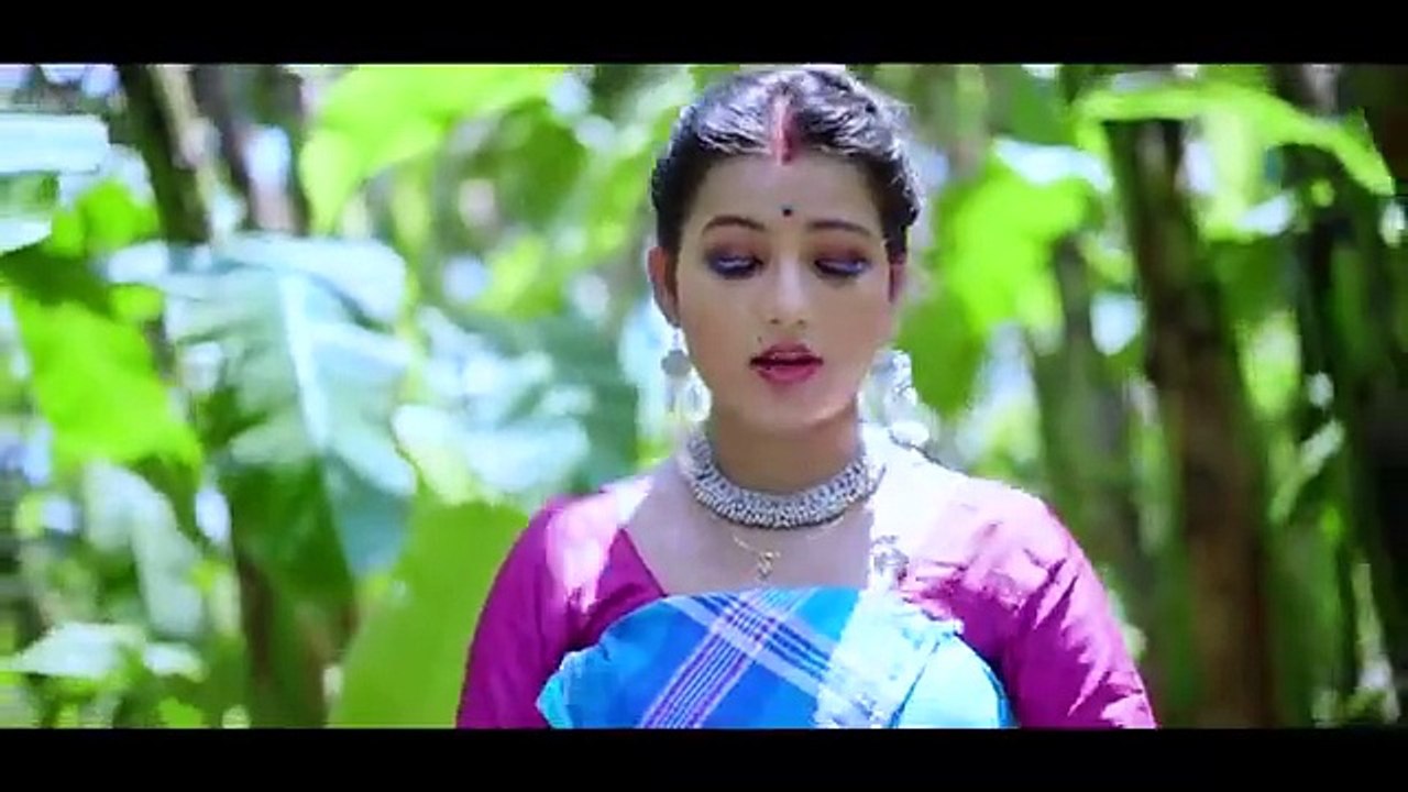 Dholo Molo Kolar Gach