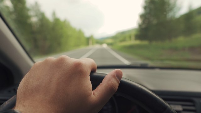 36% of Brits think older drivers’ licenses should be revoked due to ‘old age’