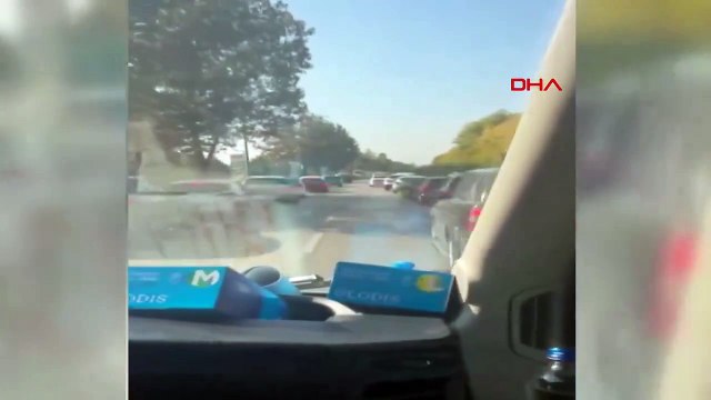 Sesi duyanlar fermuar sistemine katıldı Sıkışık trafikte örnek davranış