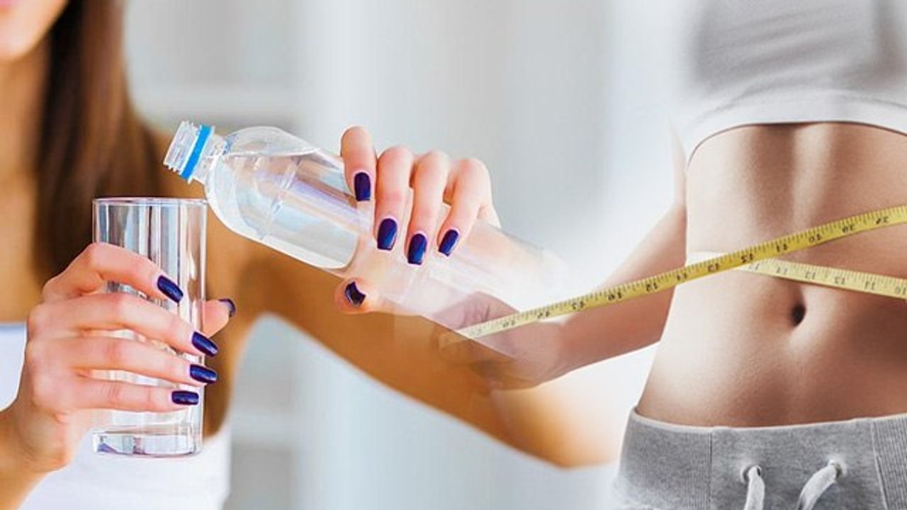 Water Weight Loss: क्या पानी पीने से वजन कम होता है, Myth Or Fact.. | Boldsky