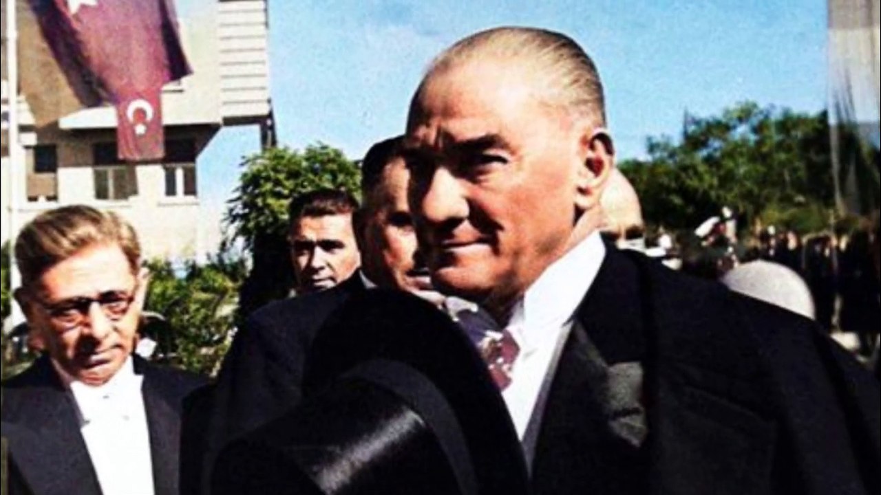 DİKKAT._ ATATÜRK_ÜN MAAŞINI DUYUNCA ŞOK OLACAKSINIZ._ ATATÜRK NE KADAR CB MAAŞI ALIYORDU BELGELERLE_