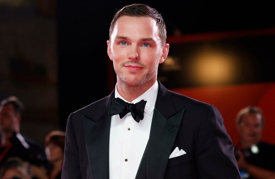 Nicholas Hoult: Begeistert von Kollegin Toni Collette