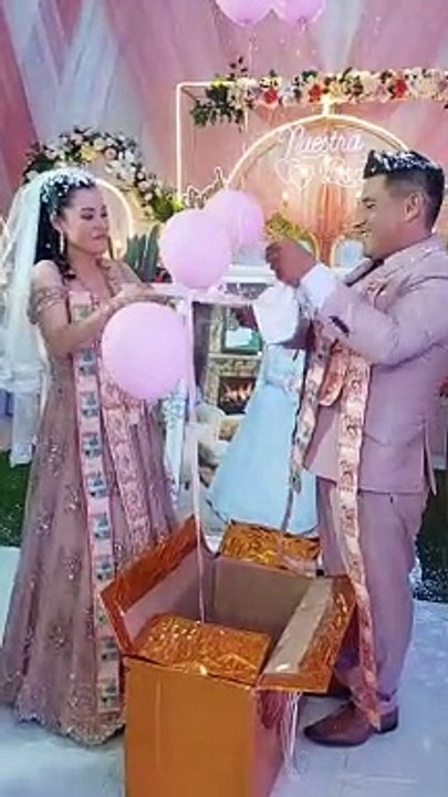 Video: ¡Así me caso! Novios fueron sorprendidos con regalos de lujo en Sacaba