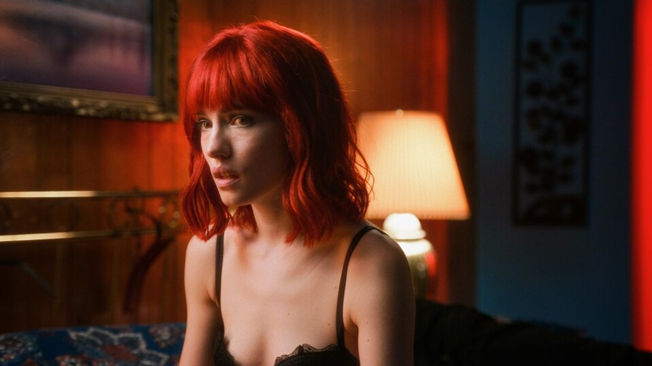 Trailer zu Strange Darling: Treffen sich zwei Fremde im Hotel - und einer ist ein Serienkiller