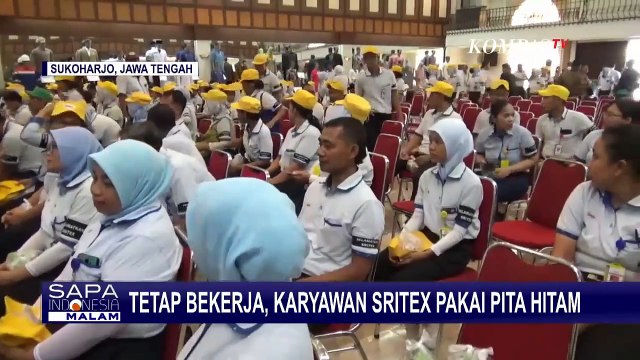 Karyawan Sritex Pakai Pita Hitam Usai Dinyatakan Pailit