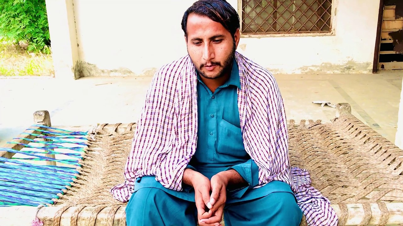 ٹِک ٹاک کا جنون لڑکی کو ہوئی طلاق