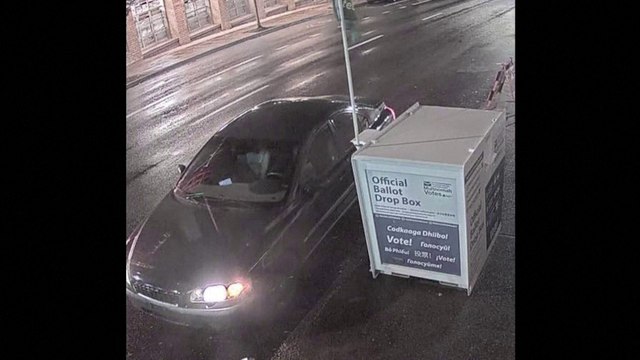 Présidentielle américaine 2024 : des centaines de bulletins détruits après l'incendie d'urnes électorales à Vancouver (Washington) et à Portland (Oregon)