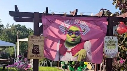 Woman hosts epic Shrek-themed party for her 25th birthday