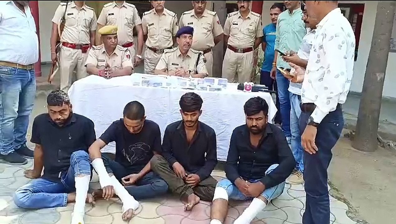भीलवाड़ा में पुलिस का धमाका: आठ देशी पिस्टल व 2...