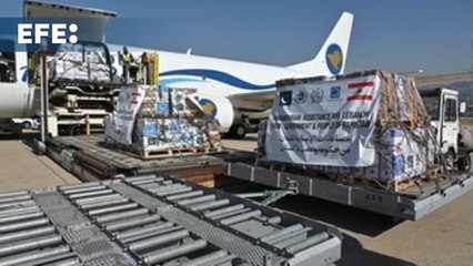 Beirut recibe un cargamento de ayuda humanitaria donado por Pakistán