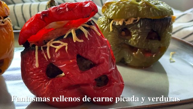 Fantasmas rellenos de carne picada y verduras (Halloween)
