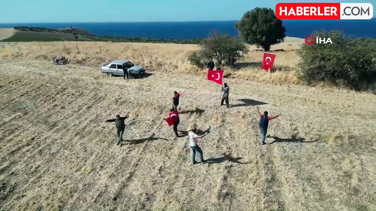 Ayvacık'ta Köylülerden Anlamlı 29 Ekim Videosu
