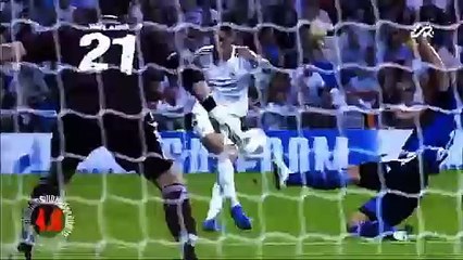 This is why there is nobody like Cristiano Ronaldo in the air!