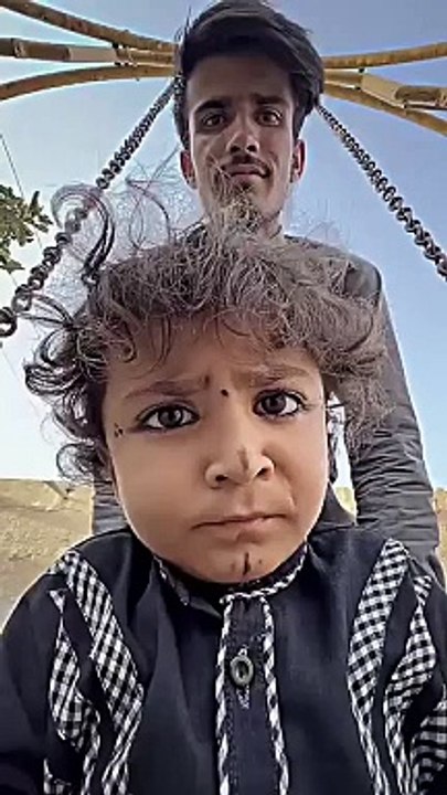 shakal hi sath nahi deti  #babache #funny #shorts