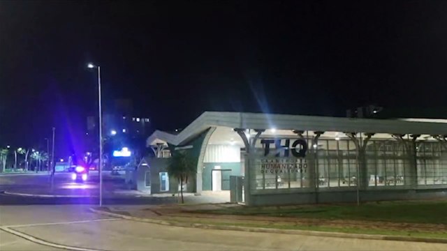 Então é Natal! Pane elétrica transforma Terminal Oeste em show de luzes