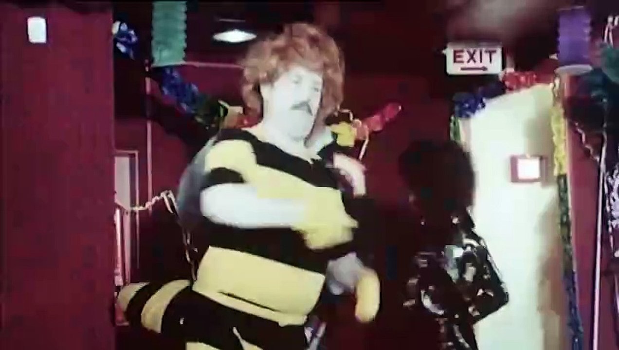 Himmel, Scheich und Wolkenbruch | movie | 1976 | Official Trailer