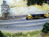Kato 3x Santa fe C30-7  N Scale (8).mov