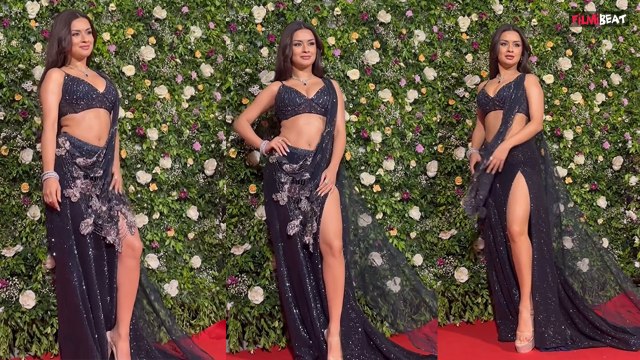 Avneet Kaur Diwali Party में दिखी Bold, High Thigh Slit skirt में हसीनाओं को किया फेल ! FilmiBeat