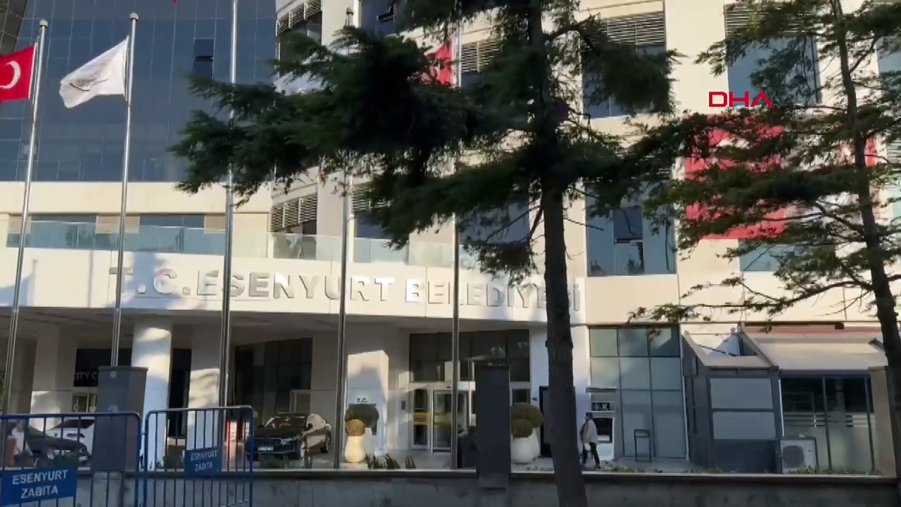 CHP'li Esenyurt Belediye Başkanı Ahmet Özer gözaltına alındı; Özer'in evinde ve belediye binasında arama yapıldı