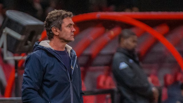 EAG - Grenoble Foot 38 : Le point presse de Sylvain Ripoll