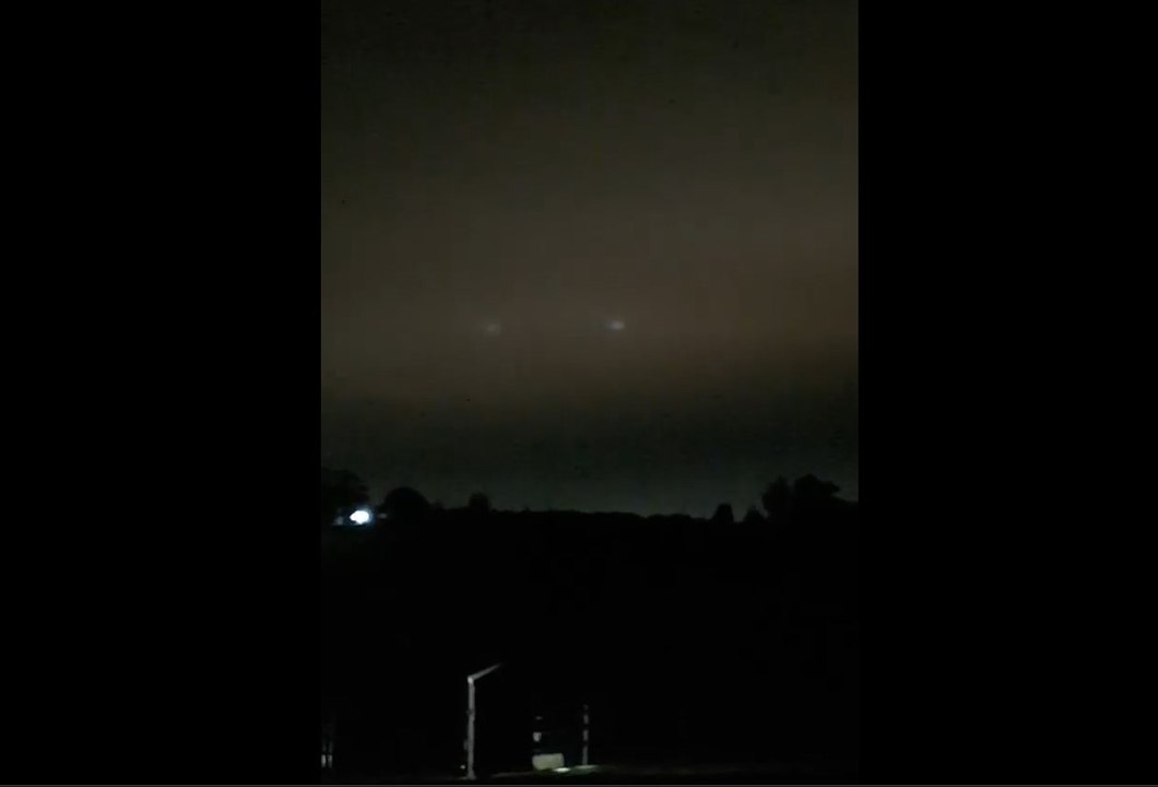 Strange lights in the sky video Dailymotion