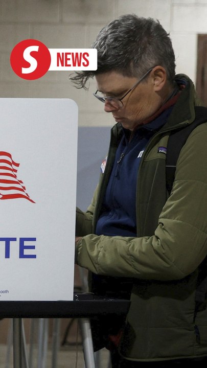 More voters in US cast ballots ahead of Nov 3 early voting deadline