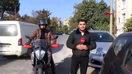 BURSA Motosiklet sürücüsünün, sokaktaki çukur için fidanlı protestosu amacına ulaştı